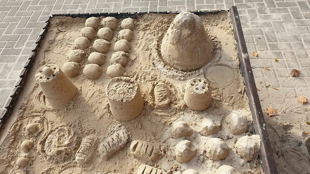 zeigt einen Sandkastenbereich der Luba